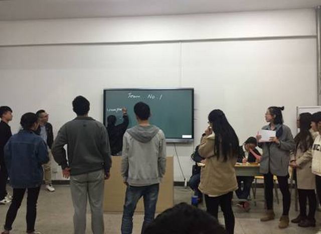 F:\Ryan\me\合职材料\合肥职业技术学院词汇比赛\webwxgetmsgimg (3).jpg